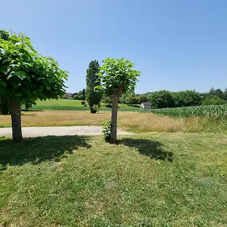 Appartemment Avec Jardin Non Clos - Saint Genies - 4 Pers - Piscine Le Calet